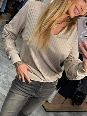 Women's V-neck Long Sleeve Sweater