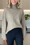 Women's Casual Turtleneck Knitted Sweater