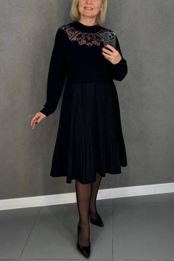 Women's Casual Round Neck Pleated Dress