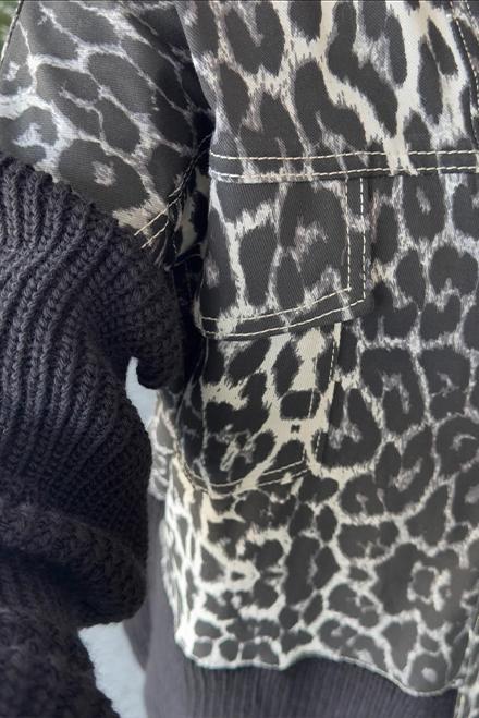 Women's leopard-print wool panelled V-neck jacket